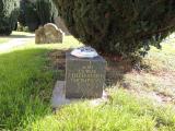 image of grave number 830821